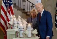 En el aniversario número  de masacre en Uvalde, Biden dice que es momento de actuar en control de armas