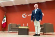 Quiere Santiago Creel reconstruir instituciones y reconciliar al país