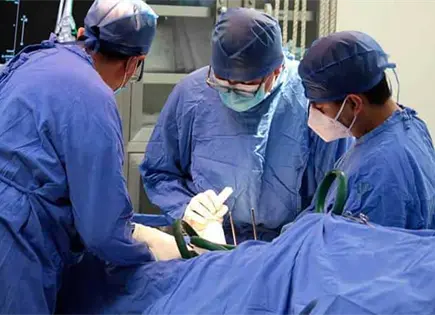 Epidemia de meningitis sin precedentes azota a Reino Unido