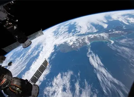 Internet satelital: la carrera espacial por conectar a M&eacute;xico