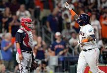 Astros doblegan a los Nacionales Astros doblegan a los Nacionales