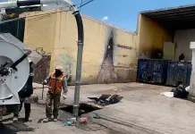 Limitarán uso de contenedores del Mercado República