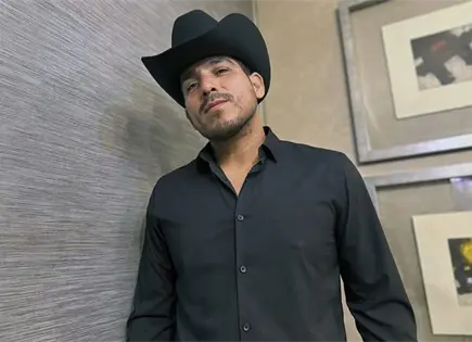 Anuncian en redes muerte de Espinoza Paz Anuncian en redes muerte de Espinoza Paz