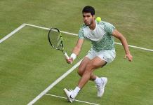 Alcaraz resurge en Queen’s Club