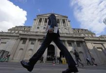 El BPI dice que los bancos centrales deben subir más los tipos de interés