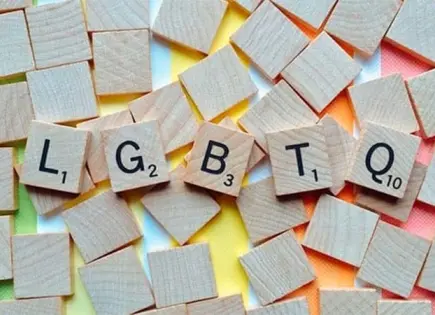 La UNPF celebra prohibición de lenguaje inclusivo