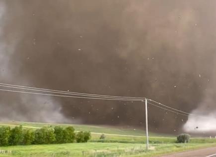 Alerta y consejos ante Tornado en Coahuila y Nuevo León