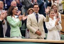 Wimbledon ofrece un tibio homenaje a Federer