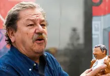 Acusan de plagio Taibo II, a Salmerón y a Gobierno federal