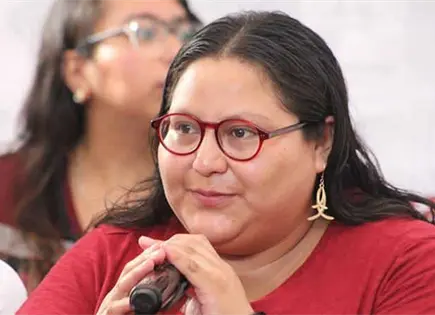 Citlalli Hern&aacute;ndez renuncia a la Secretar&iacute;a de Mujeres