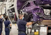 BMW mantendrá producción en SLP pese a aranceles: WSJ