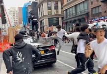 Multitud reunida por un influencer en Union Square provoca disturbios en NY