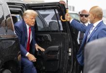 Se le dijo a Trump que no hablara con testigos de su juicio; podría resultarle difícil