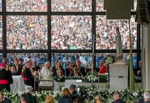 Papa rezó por la paz