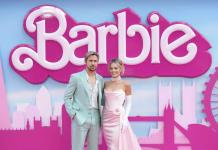 Barbie se une al club de los mil millones de dólares en taquilla