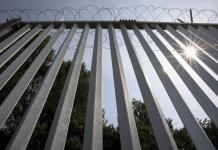 Polonia envía soldados a frontera con Bielorrusia para frenar inmigración
