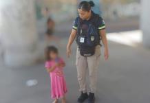 Policías capitalinos detienen a hombre que golpeó a una niña de 3 años en Salvador Nava