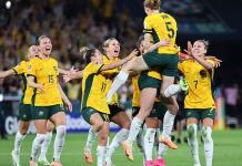 Australia elimina a Francia en penales y llega a su primera semifinal en su Mundial