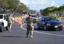 Hawai pide a turistas evitar viajar a Maui; los hoteles hospedarán a evacuados y socorristas