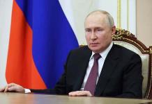 Putin acusa a EEUU y sus aliados de echar leña al fuego en Ucrania