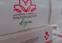 Entrega el DIF kits menstruales
