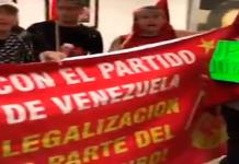 Militantes comunistas de México irrumpen en Embajada de Venezuela