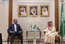 Canciller iraní viaja a Arabia Saudí al distenderse las relaciones