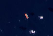 Descargan de barco en Texas crudo sancionado y confiscado a Irán