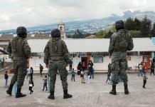Al menos 430 detenidos durante el periodo de votaciones en Ecuador