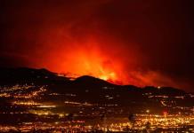 Fuertes vientos dificultan combate a incendios en Grecia e Islas Canarias
