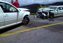 Dos mujeres lesionadas tras choque de frente en la carretera a Rioverde