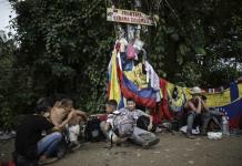 Panamá anticipa que tomará medidas contra el intenso paso de migrantes por la jungla