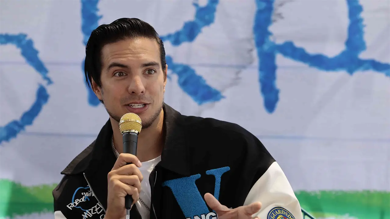 Vadhir Derbez informa que obtuvo un amparo por investigación