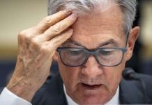 Jefe de la Fed advierte que se requerirán nuevas alzas de tasas de interés