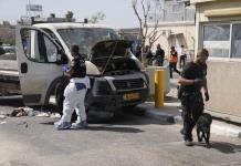 Atropello palestino deja un muerto en un puesto de control en Cisjordania