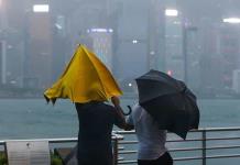 Se alista China y Hong Kong para tifón Saola
