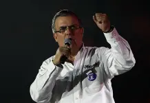 Ebrard es mi hermano, pero es libre de tomar su decisión: López Obrador