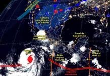Jova crece a huracán en el Pacífico mexicano y causa lluvias en el occidente del país