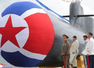 Norcorea dice que su nuevo submarino puede lanzar armas nucleares