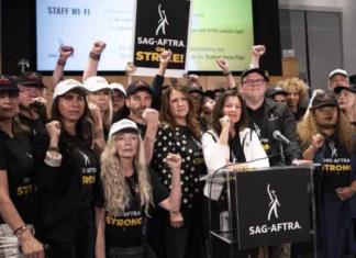 Actores en Hollywood cumplen dos meses en huelga