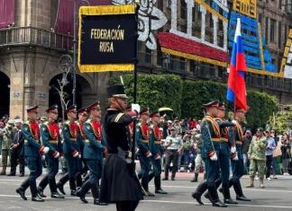 Siempre se hace, dice AMLO por presencia de ejército ruso en desfile