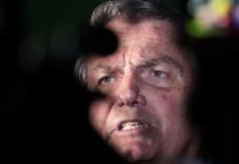 Policía brasileña investiga a hijo de Bolsonaro por fraude
