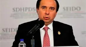 Caso Ayotzinapa: Cambios en FGR para acelerar extradición de Zerón