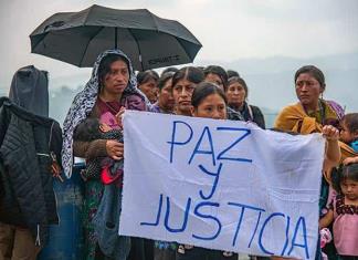 Protestan 120 indígenas desplazados