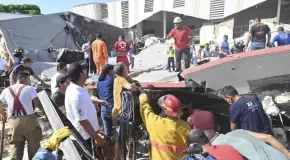 Techo de iglesia en Tamaulipas se derrumba durante misa (video)