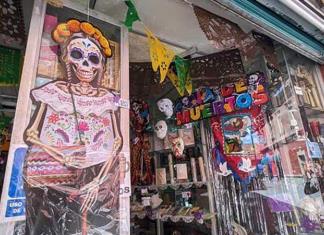 Apuestan comercios al Día de Muertos