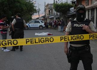 Ecuador despliega operativos militares