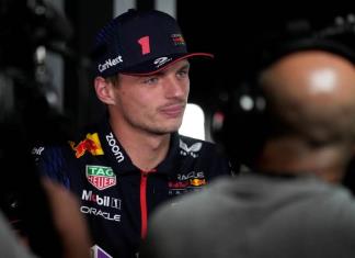 Siempre tienes que ganarle a tu compañero, dice Verstappen sobre Checo