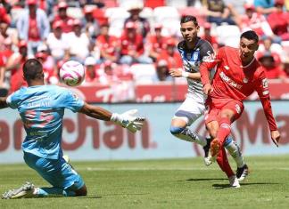 Toluca se impone a Querétaro con doblete de Gacelo López