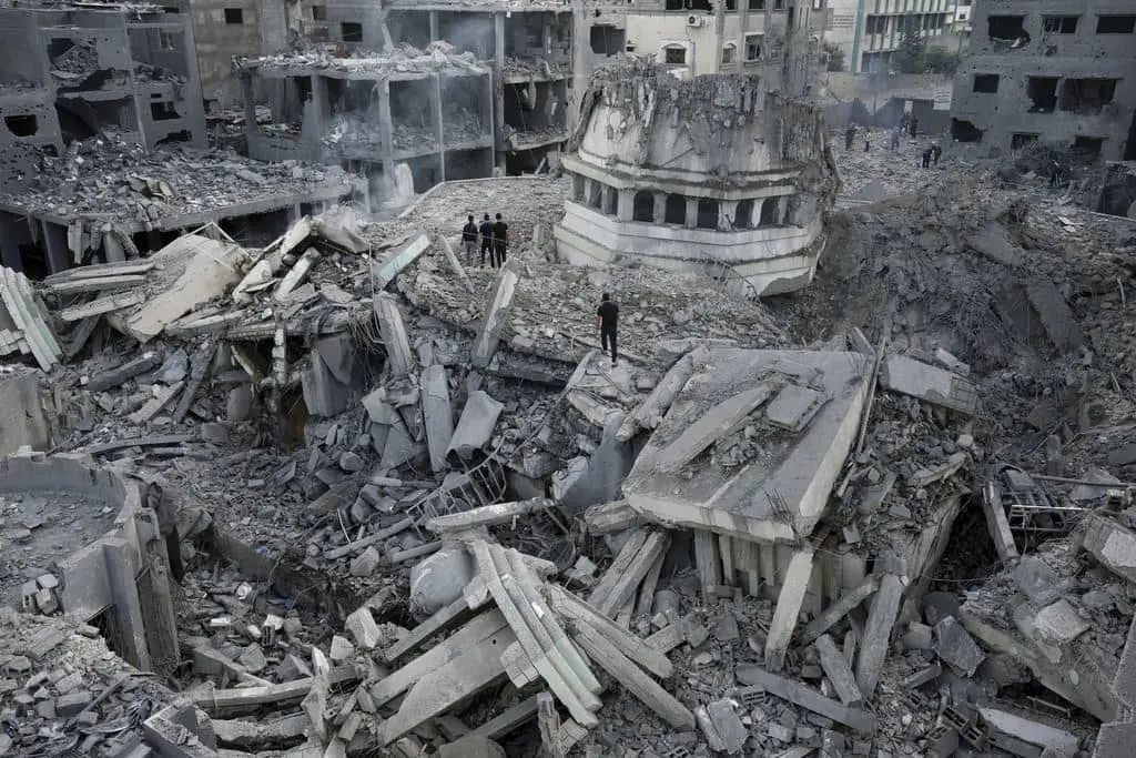 Hamas ataca Israel: cientos de muertos y varios rehenes